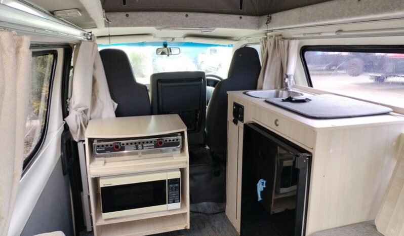 2012 Toyota HiAce Camper PopTop full