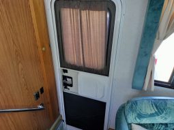 2001 Winnebago Alpine 2855 Motorhome full