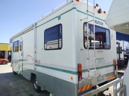 2001 Winnebago Alpine 2855 Motorhome full