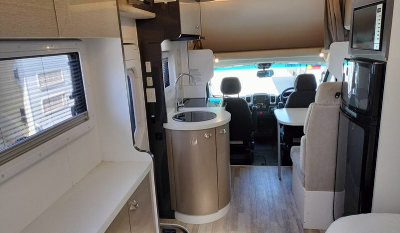 2019 Sunliner Switch S442 Motorhome full