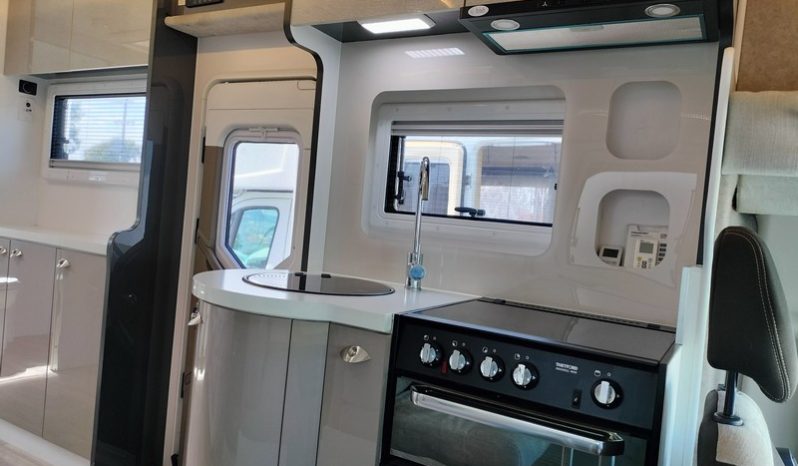 2019 Sunliner Switch S442 Motorhome full