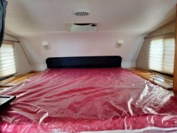 2012 Ford Ranger with Camper Slide-on full