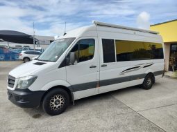 2017 Winnebago Mercedes Campervan 23ft full