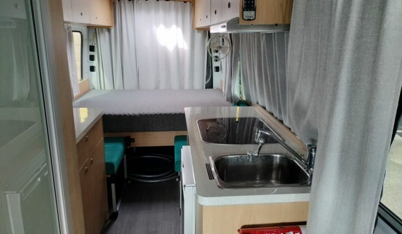 2017 Winnebago Mercedes Campervan 23ft full