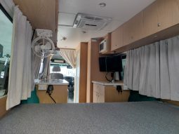 2017 Winnebago Mercedes Campervan 23ft full