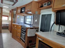 2011 Winnebago Longreach Twin Slide-out Motorhome full