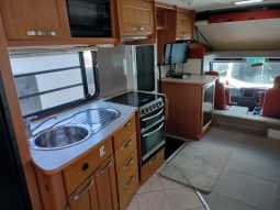 2011 Winnebago Longreach Twin Slide-out Motorhome full