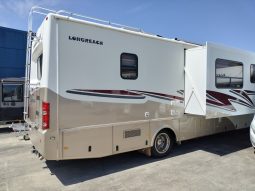 2011 Winnebago Longreach Twin Slide-out Motorhome full