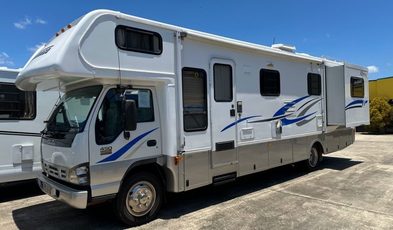 2007 Winnebago Alpine 30ft. full