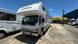 2007 Winnebago Alpine 30ft. full