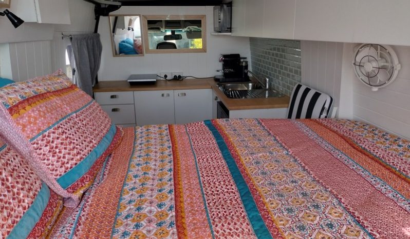 2015 Renault Master Campervan 19ft full