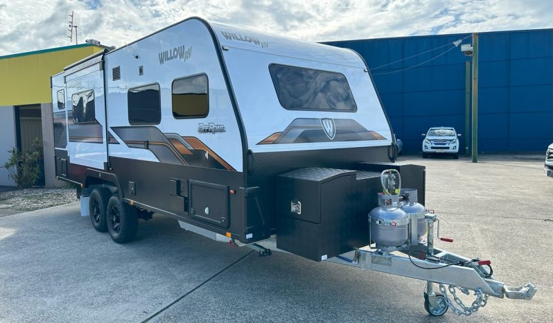 2025 Willow Ironbark 622 – 21ft. Slide-out full
