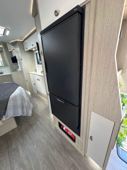 2025 Willow Ironbark 622 – 21ft. Slide-out full
