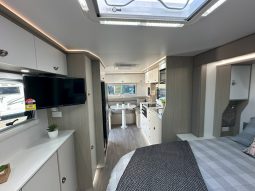 2025 Willow Ironbark 622 – 21ft. Slide-out full