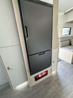 2025 Willow Ironbark 622 – 21ft. Slide-out full
