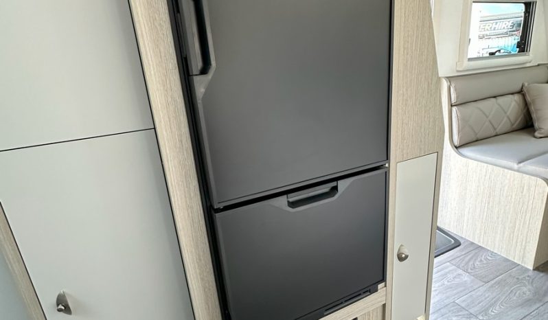 2025 Willow Ironbark 622 – 21ft. Slide-out full