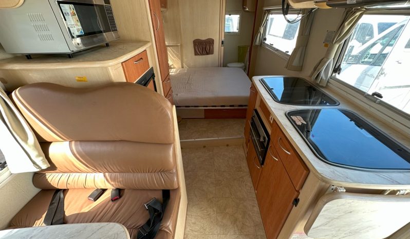 2010 Winnebago Birdsville Elite full