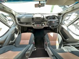 2010 Winnebago Birdsville Elite full