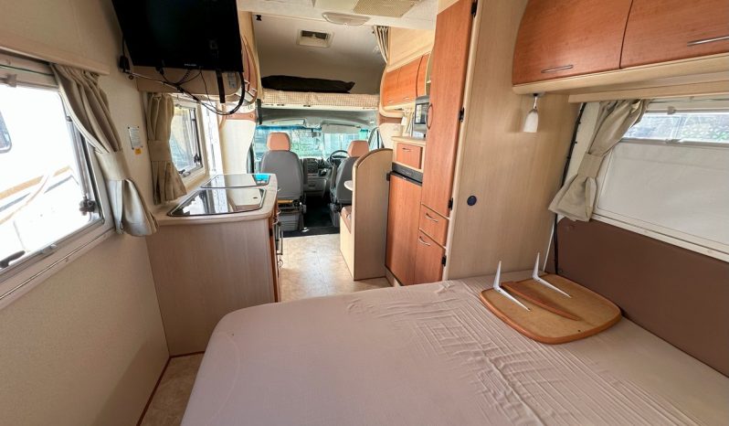 2010 Winnebago Birdsville Elite full