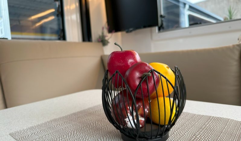 2025 SUNCAMPER Saxby V2 Motorhome full