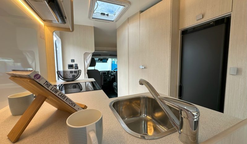 2025 SUNCAMPER Saxby V2 Motorhome full