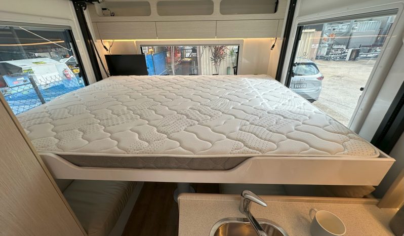 2025 SUNCAMPER Saxby V2 Motorhome full