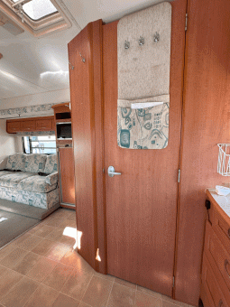 2006 WINNEBAGO Leisure Seeker full