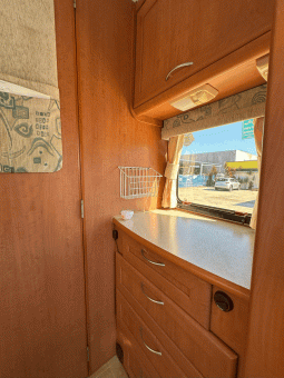 2006 WINNEBAGO Leisure Seeker full