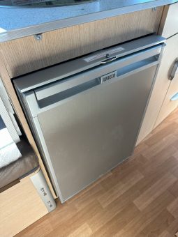 2014 KEA/Mercedes Sprinter Nomad 2+1 full