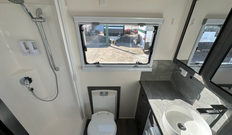 2022 IVECO/PARADISE Spark full