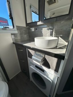 2022 IVECO/PARADISE Spark full