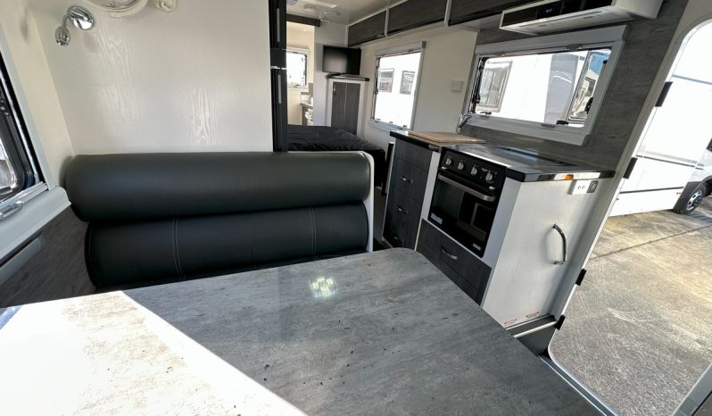2022 IVECO/PARADISE Spark full