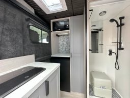 2022 PEUGEOT Boxer Campervan full