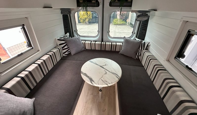 2022 PEUGEOT Boxer Campervan full