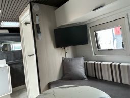 2022 PEUGEOT Boxer Campervan full