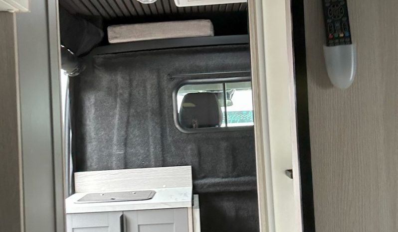 2022 PEUGEOT Boxer Campervan full