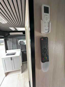2022 PEUGEOT Boxer Campervan full