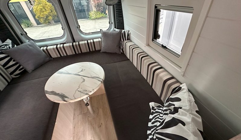 2022 PEUGEOT Boxer Campervan full