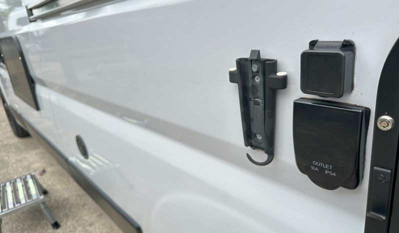 2022 PEUGEOT Boxer Campervan full