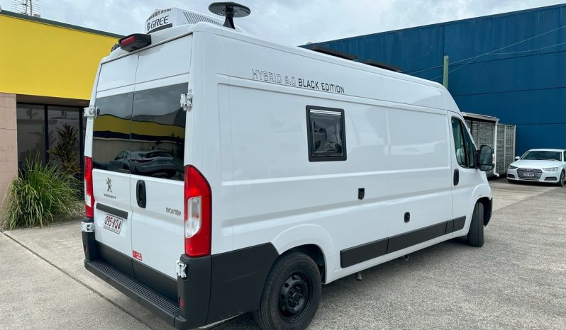 2022 PEUGEOT Boxer Campervan full
