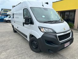 2022 PEUGEOT Boxer Campervan full