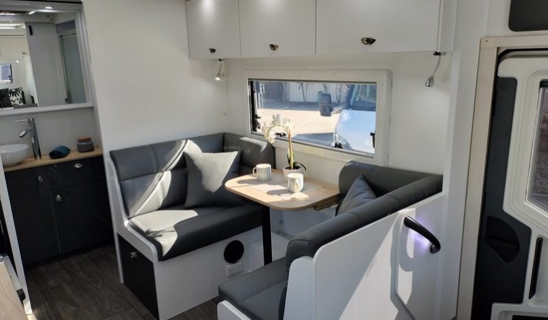 2025 Willow Conifer 520 Caravan 17ft9in (Brand New) full