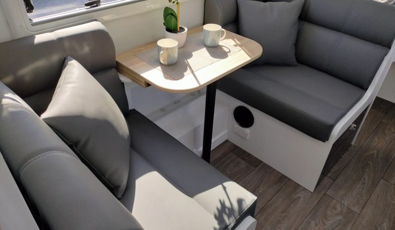 2025 Willow Conifer 520 Caravan 17ft9in (Brand New) full
