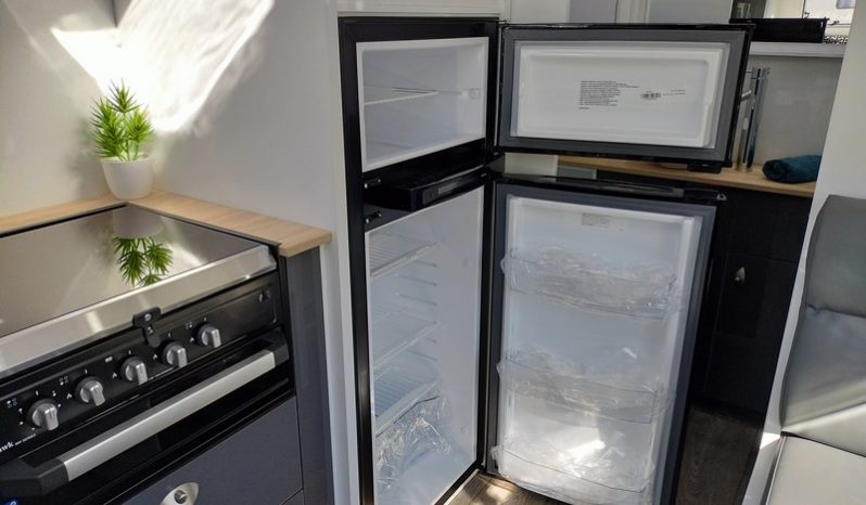 2025 Willow Conifer 520 Caravan 17ft9in (Brand New) full