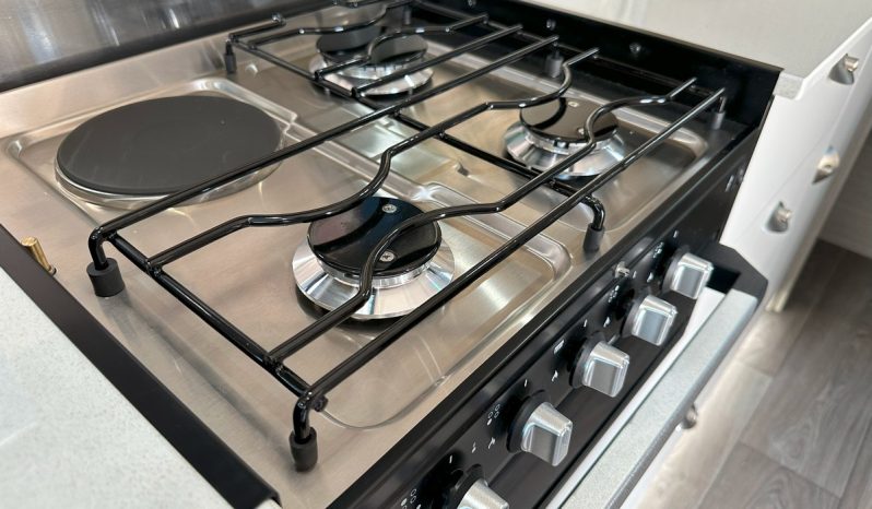 2025 Willow Ironbark 622 Caravan 21ft (Brand New) full