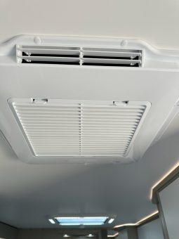 2025 Willow Ironbark 622 Caravan 21ft (Brand New) full