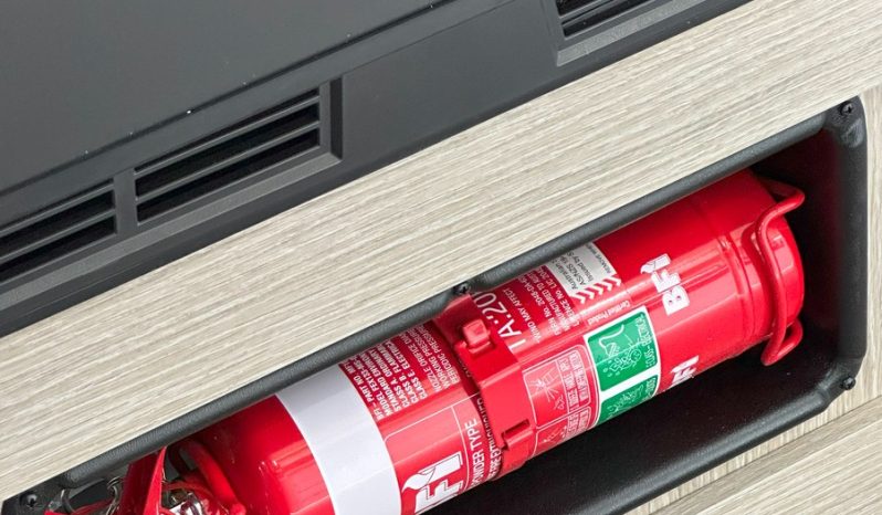 2025 Willow Ironbark 622 Caravan 21ft (Brand New) full