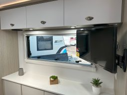 2025 Willow Ironbark 622 Caravan 21ft (Brand New) full
