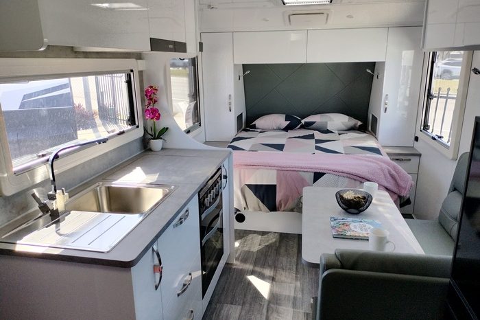 New Millard Breakaway 1760 RD Caravan 18’6″ (Brand New) full