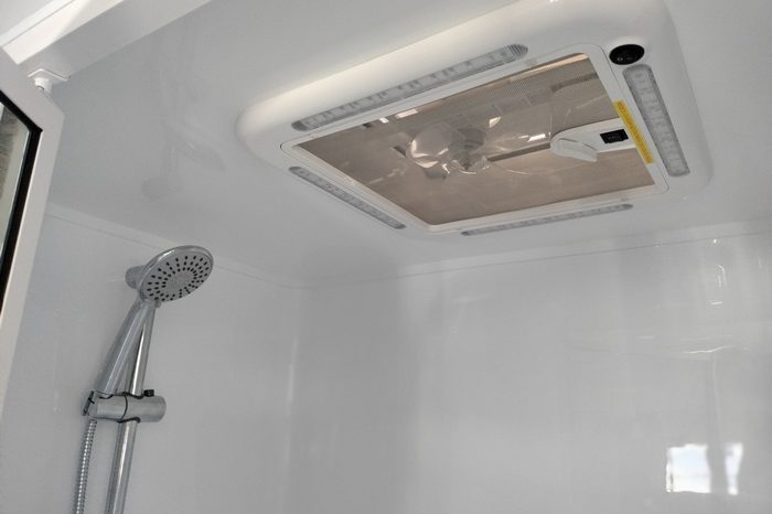 New Millard Breakaway 1760 RD Caravan 18’6″ (Brand New) full